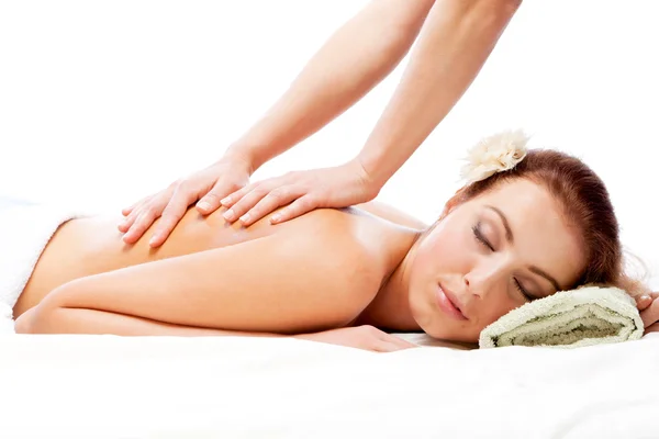 Junge schöne Frau bekommt Massage. — Stockfoto