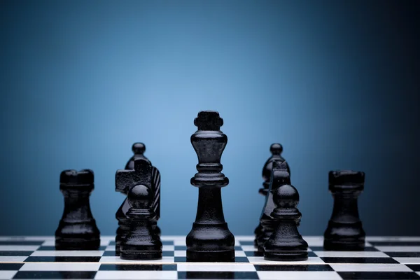 Czarne szachy — Zdjęcie stockowe