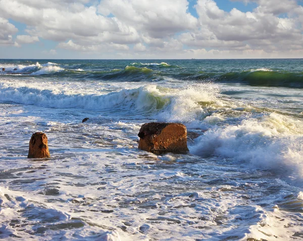 바다 거품, 태양에 빛나는 석양 — 스톡 사진