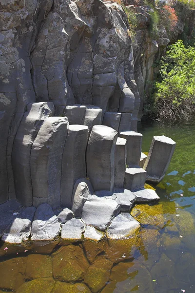 Pareti di basalto tagliate — Foto Stock