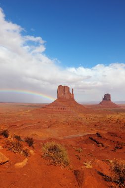 Monument valley yağmur sonra