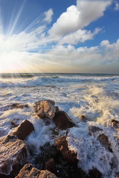 Coucher de soleil magnifique sur la Méditerranée — Photo