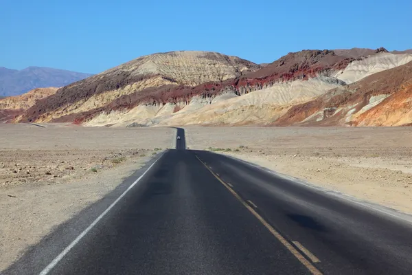 Smuk vej i Death Valley - Stock-foto