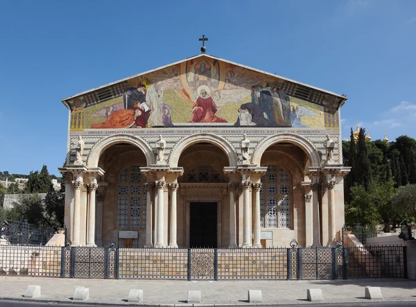 Exuberante fachada de la Iglesia de Todos los Santos —  Fotos de Stock