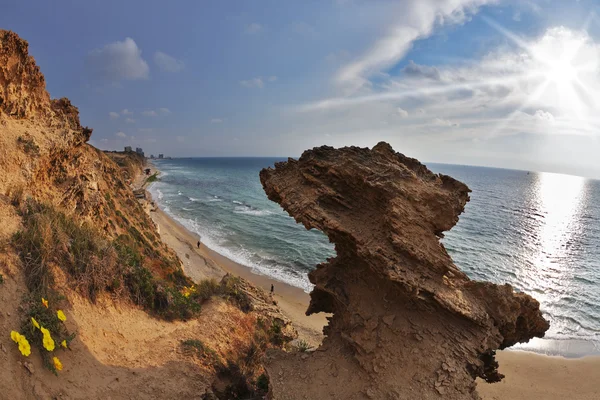 Freakish rocks on coast of Mediterranean sea — Stock Photo, Image