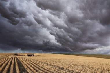 The thundercloud on Montana clipart