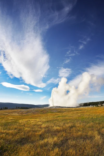 Le parc national Yellowstone le plus connu au monde — Photo