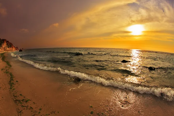 Der Sonnenuntergang am Mittelmeer — Stockfoto
