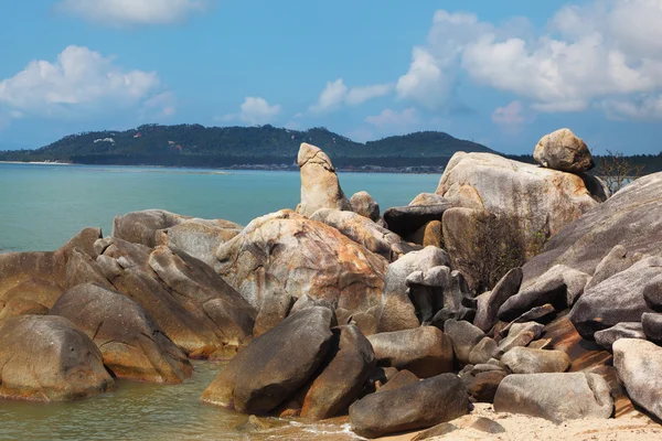 Malownicze stos kamieni na plaży — Zdjęcie stockowe