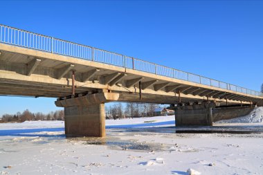 Araba küçük Nehri Köprüsü