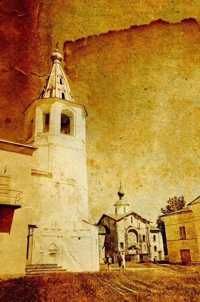 Alternde christliche Kirche auf Grunge-Hintergrund — Stockfoto