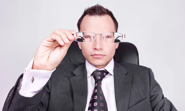 Joven hombre de negocios — Foto de Stock