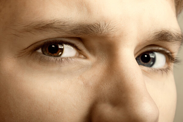 Глаза молодого человека
