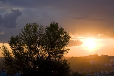 şehir gün batımı