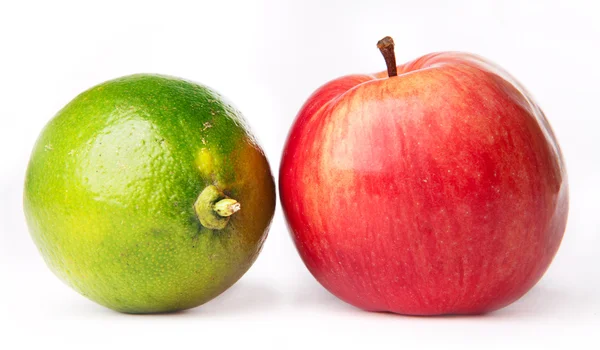 Wapno i jabłko — Zdjęcie stockowe