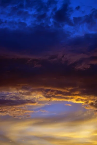 सुंदर गोषवारा रात्रीचा आकाश — स्टॉक फोटो, इमेज