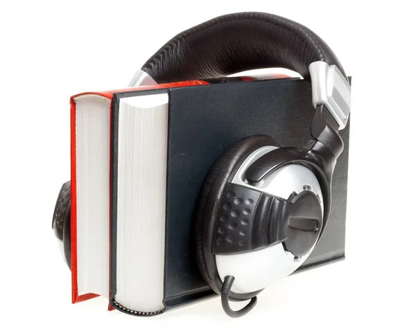 Audio-boekconcept (hoofdtelefoon en boeken) — Stockfoto