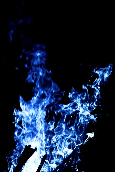 Fuego sobre negro — Foto de Stock