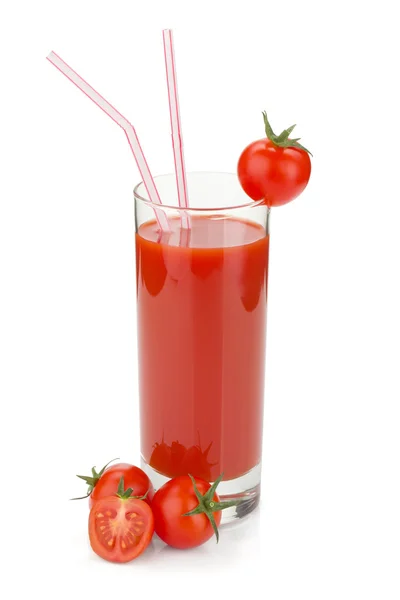 Jugo de tomate en un vaso — Foto de Stock