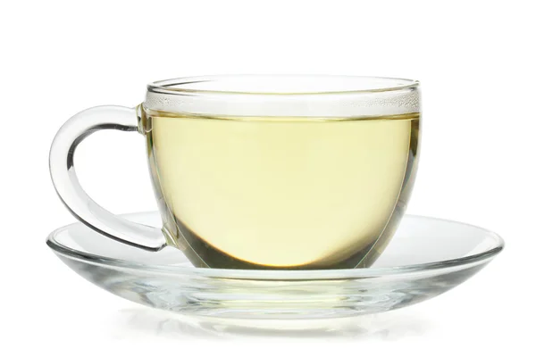 Зеленый чай в стеклянной чашке — стоковое фото
