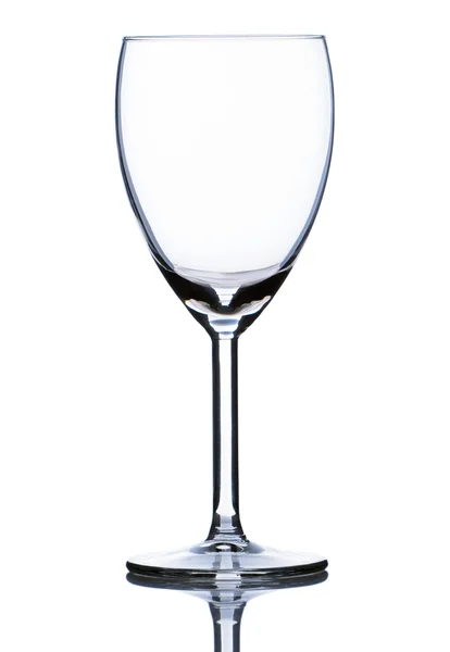 Gelas anggur kosong pada latar belakang putih — Stok Foto