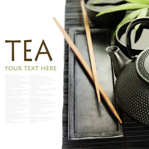 Zielona herbata i pałeczki — Zdjęcie stockowe