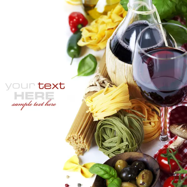 İtalyan yemek ve şarap — Stok fotoğraf