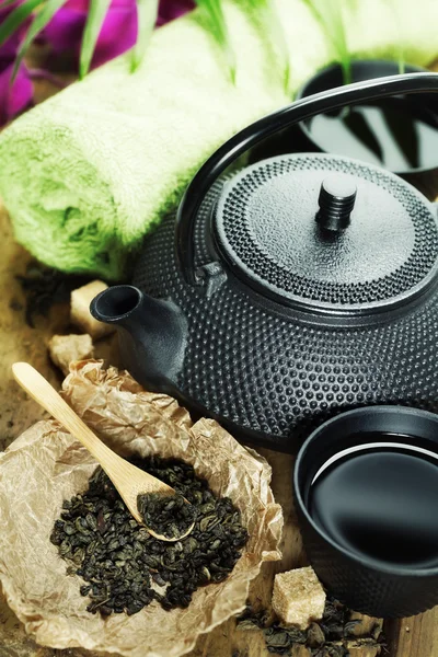 アジアのお茶セットとスパの設定 — ストック写真