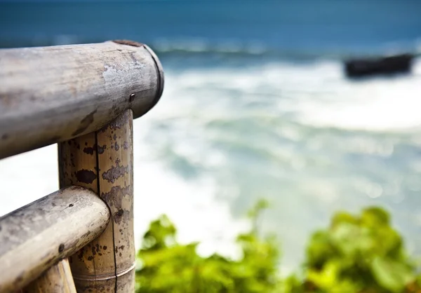 Krzesło w pobliżu oceanu — Zdjęcie stockowe