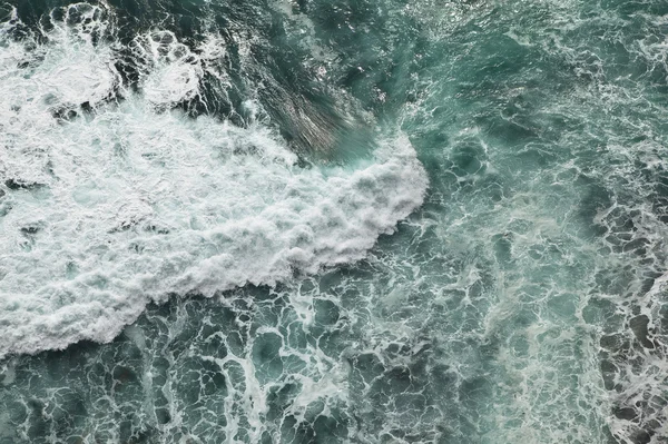 Волны океана — стоковое фото