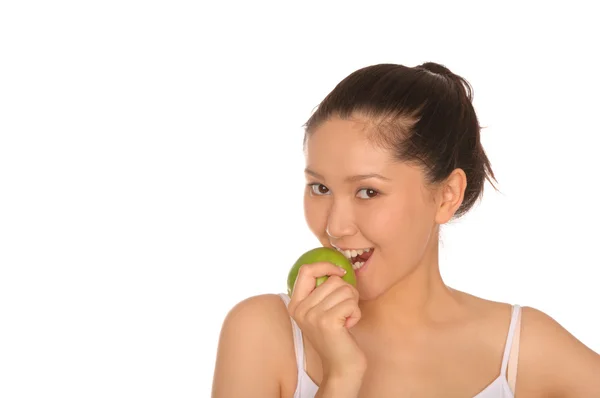 Ευτυχισμένη γυναίκα της Ασίας με πράσινο μήλο — Φωτογραφία Αρχείου