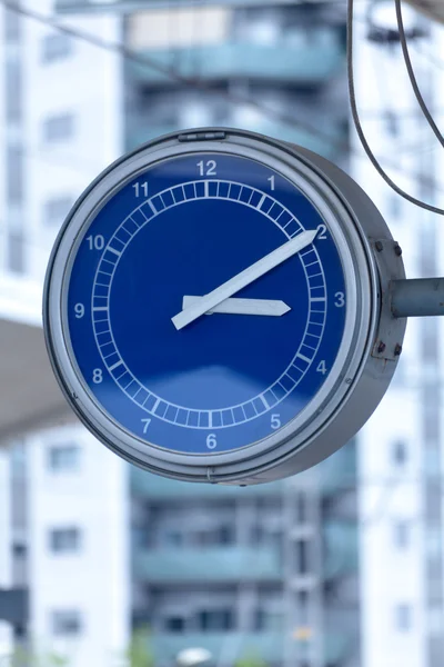 Clock at train station — Stock Photo, Image