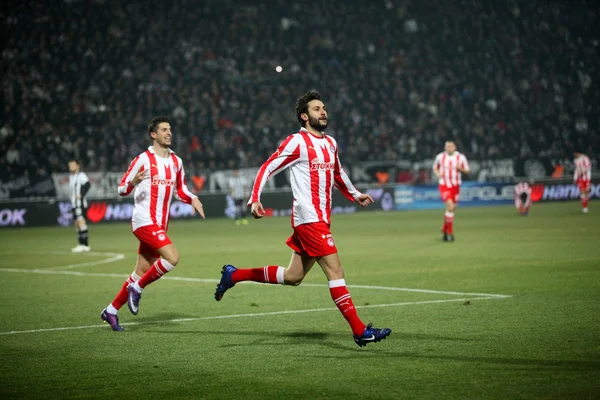 kutlama olympiakos djamel abdoun ile ilk hedefi