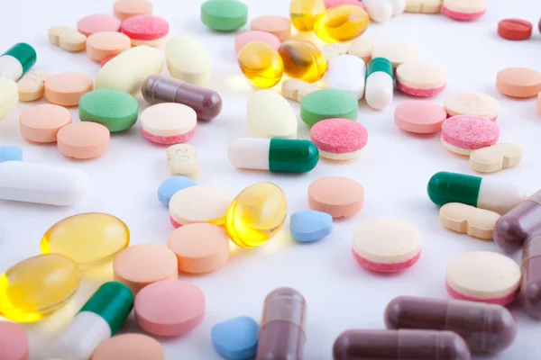 Pills, tablets and capsules — Stock Photo, Image