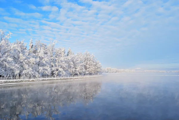 Finnland. Imatra-Reservoir im Winter — Stockfoto