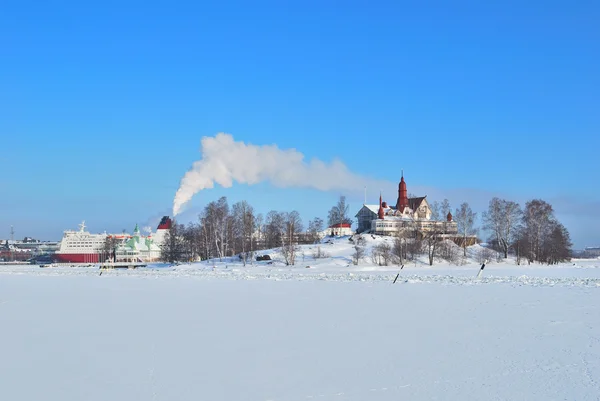 Южная гавань Хельсинки зимой — стоковое фото