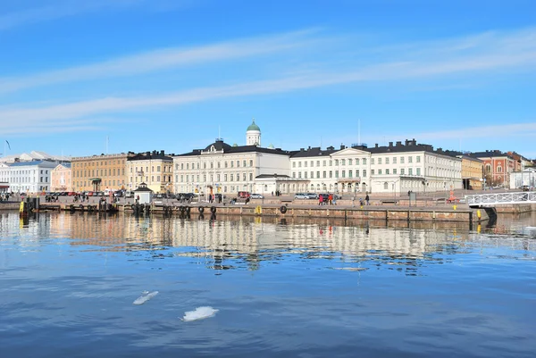 Helsinki in the early spring — Stock Photo, Image
