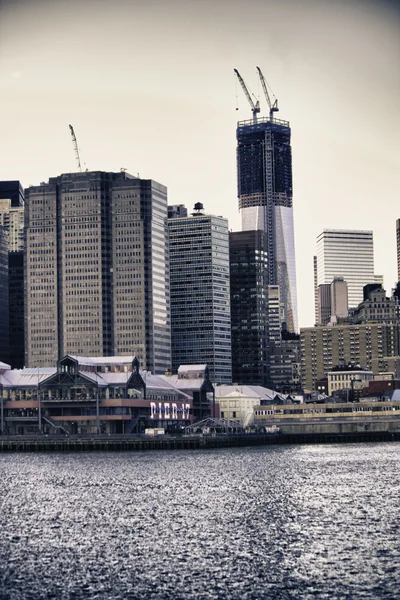 Міських хмарочосів в Манхеттен, Нью-Йорк — стокове фото