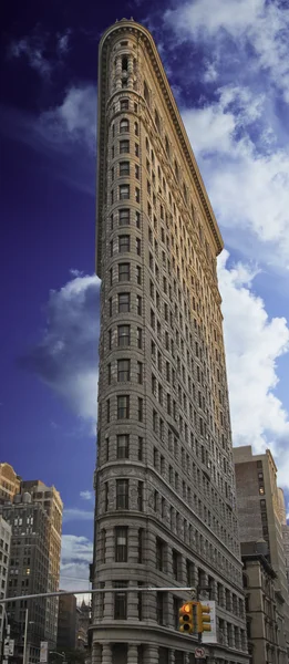 在纽约城的摩天大楼的天空颜色 — 图库照片