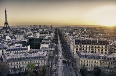 Kışın Paris mimari detay