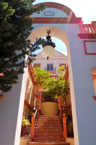 Entrada para a villa de luxo, ilha de Tenerife, Espanha — Fotografia de Stock