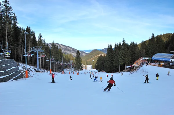 Jasna-leden 9: Jasná Nízké Tatry je největší lyžařské středisko v S — Stock fotografie