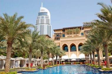 Dubai, Birleşik Arap Emirlikleri - Ağustos 27: Saray eski kasaba lüks otel üzerinde