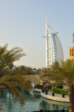 gün batımında lüks otel ve tatil, dubai, Birleşik Arap Emirlikleri