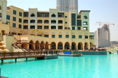 Dubai, Birleşik Arap Emirlikleri - Ağustos 27: Saray - eski şehir oteli. l.