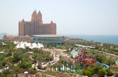 Dubai, Birleşik Arap Emirlikleri - Ağustos 28: Atlantis Aquaventure'den waterpark inci