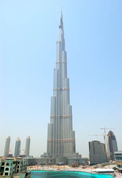 Dubai, Egyesült Arab Emírségek - augusztus 27: a befejező építési szakaszban volt, b — Stock Fotó