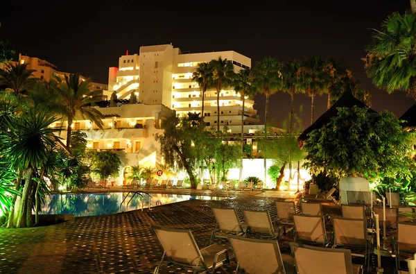 Night illumination of luxury hotel, Tenerife island, Spain — Stock Photo, Image