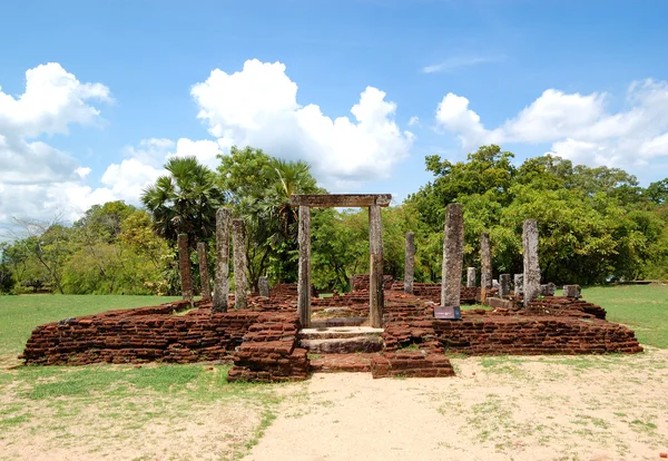 De ruïnes van Polonnaruwa (de oude hoofdstad van Sri Lanka)) — Stockfoto