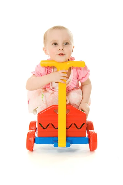 Дитина сидить на візку — стокове фото